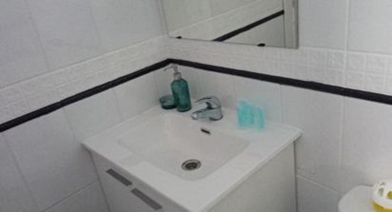 Holidays2Malaga 2 Bedroom Armengual De La Mota Close Shopping Center Málaga Exterior foto